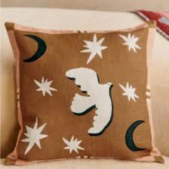 Sezane X Pangea Accent Pillow 'Dream Big' - Picture 12 of 13